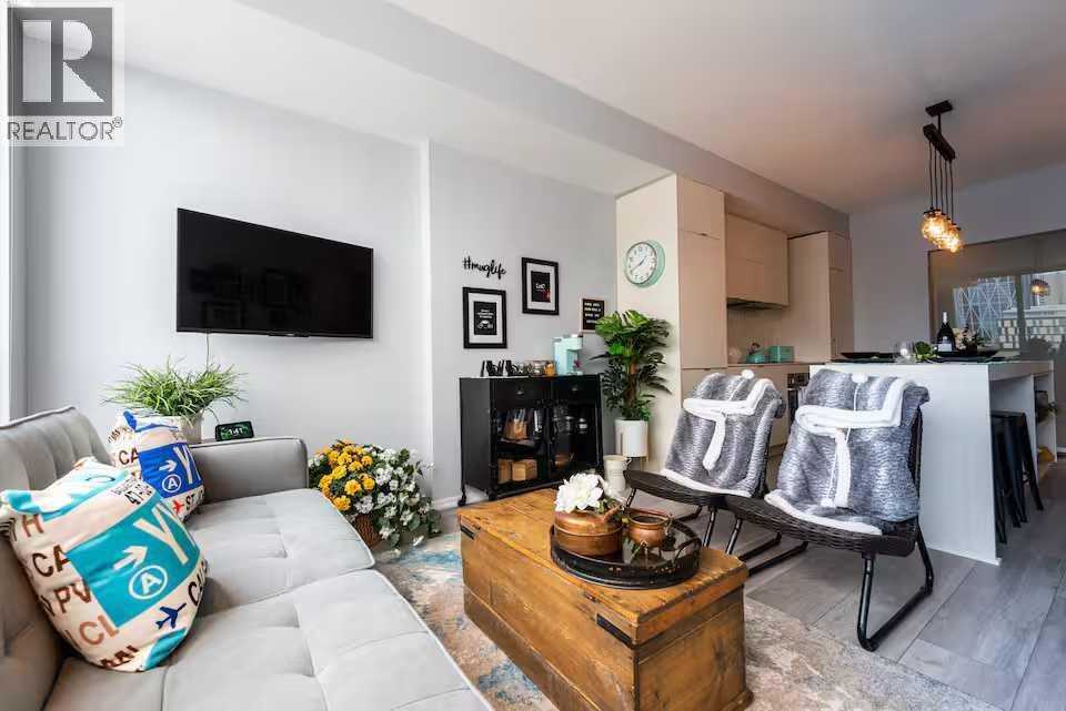 425, 615 6 Avenue SE, Calgary, Alberta  T2G 1S2 - Photo 5 - A2293937