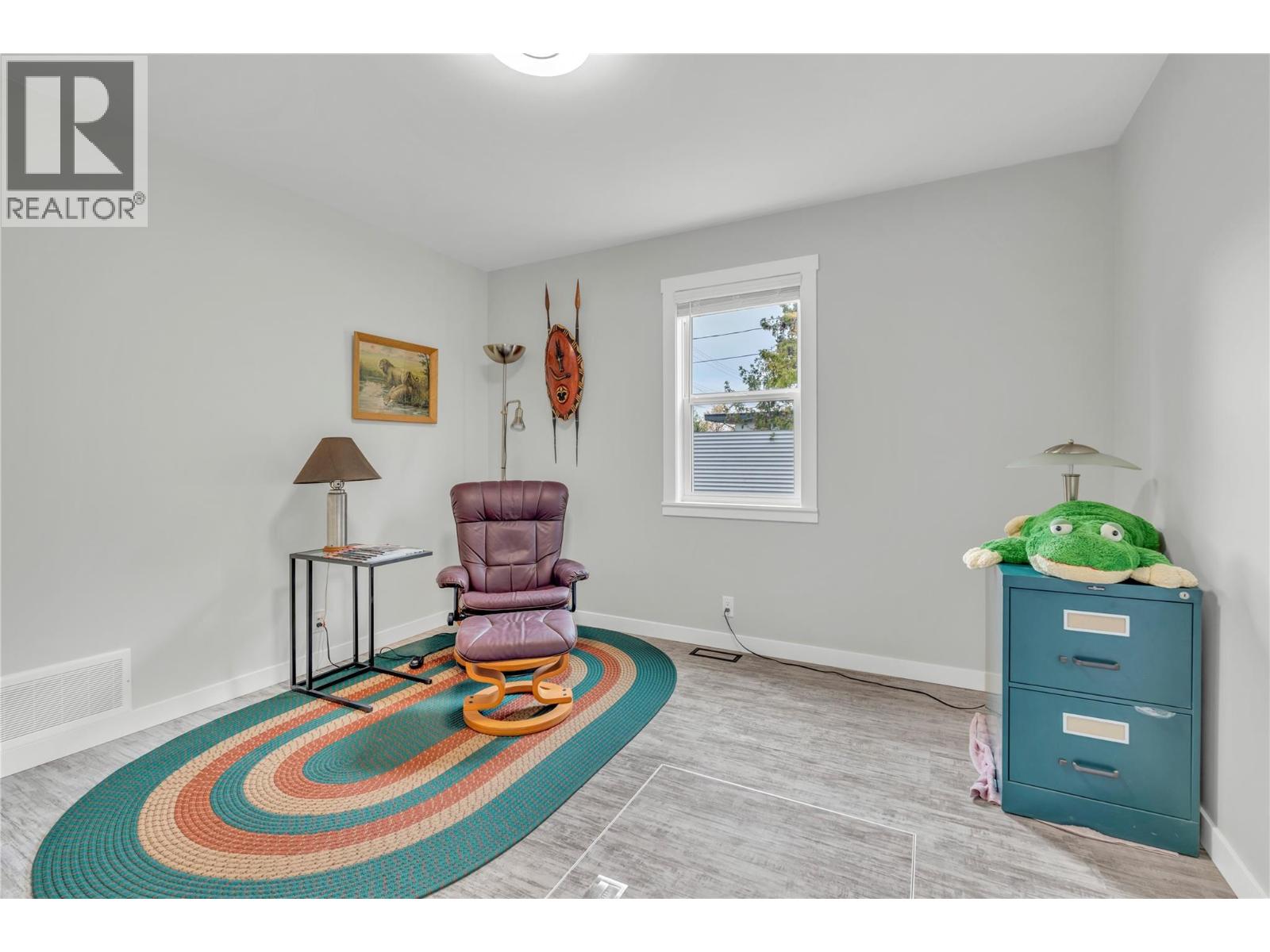 985 Moosejaw Street, Penticton, British Columbia  V2A 5T5 - Photo 16 - 10384774