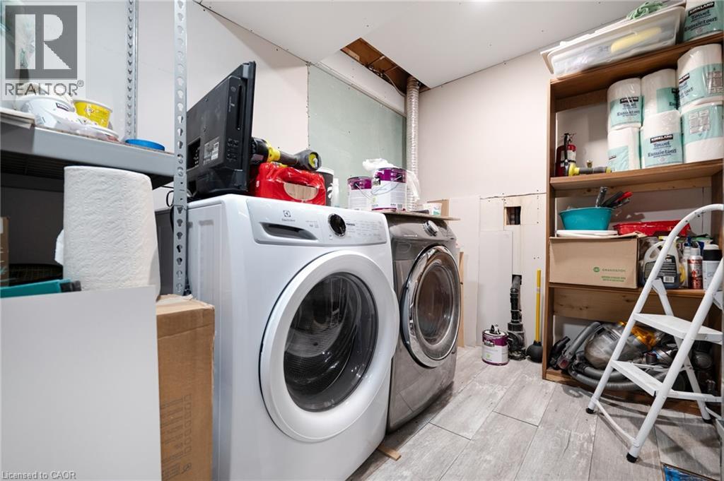 249 Rushbrook Drive, Newmarket, Ontario  L3X 2K2 - Photo 34 - 40823705