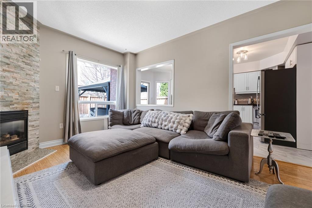 249 Rushbrook Drive, Newmarket, Ontario  L3X 2K2 - Photo 17 - 40823705