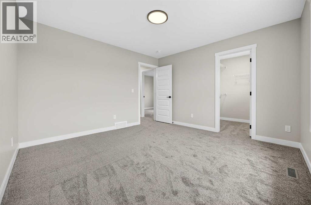 218 Bayview Park SW, Airdrie, Alberta  T4B 3B1 - Photo 34 - A2298006