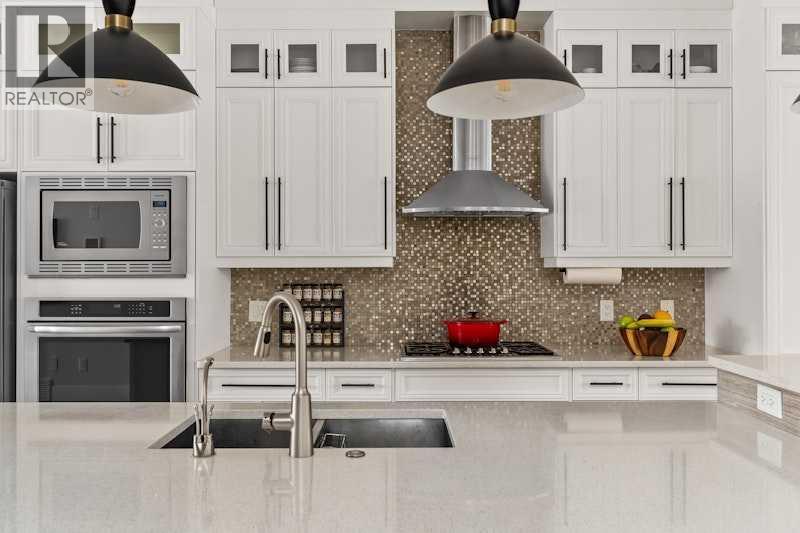 3917 16 Street SW, Calgary, Alberta  T2T 4H5 - Photo 6 - A2300028