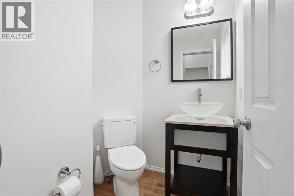 305 Elgin Gardens SE, Calgary, Alberta  T2Z 4T5 - Photo 15 - A2302423