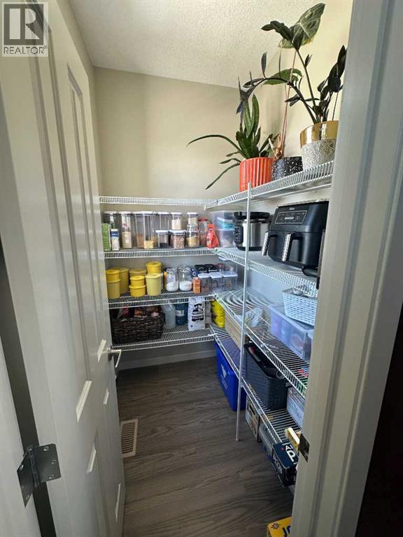 113 Copperpond Row Se, Calgary, Alberta  T2Z 1H3 - Photo 11 - A2302891