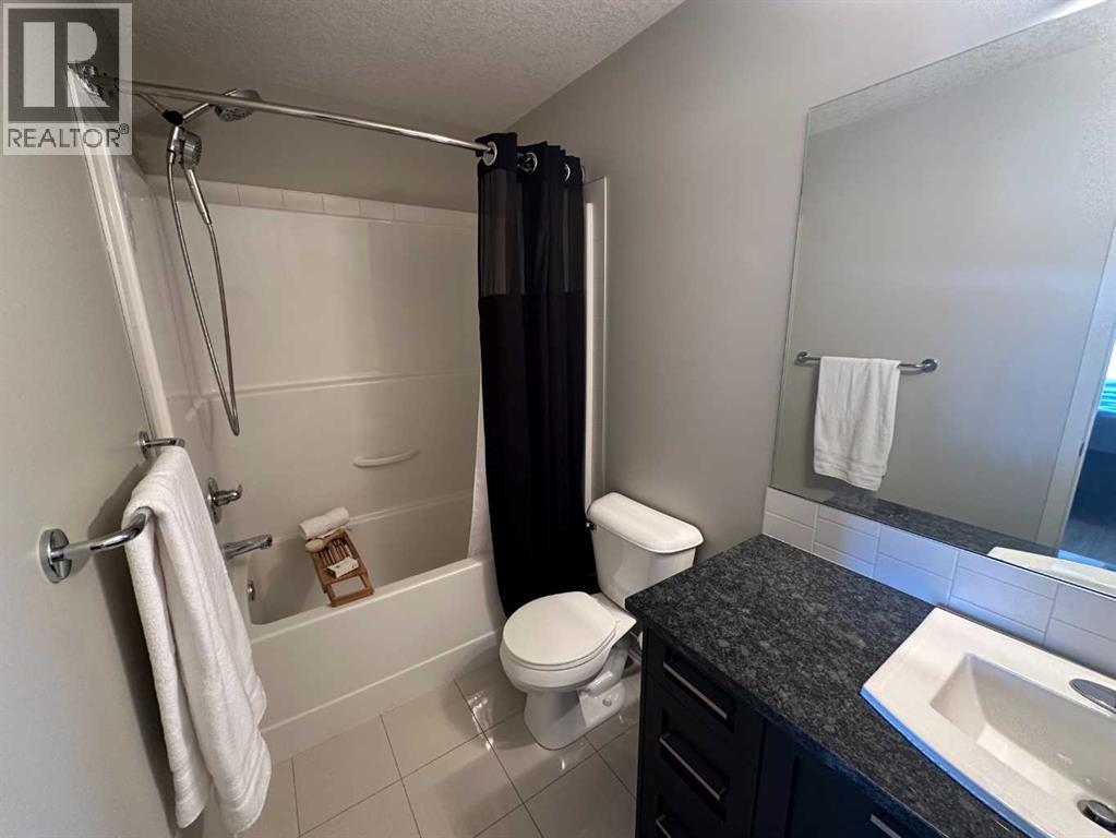 113 Copperpond Row Se, Calgary, Alberta  T2Z 1H3 - Photo 24 - A2302891