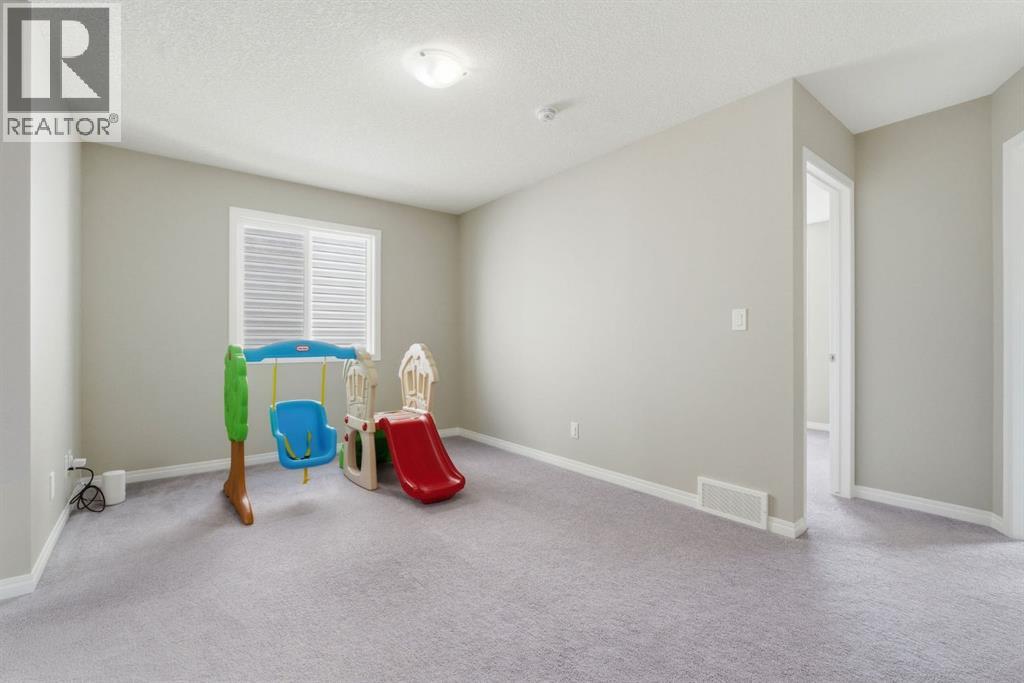 22 Carrington Crescent Nw, Calgary, Alberta  T3P 1N6 - Photo 16 - A2304863