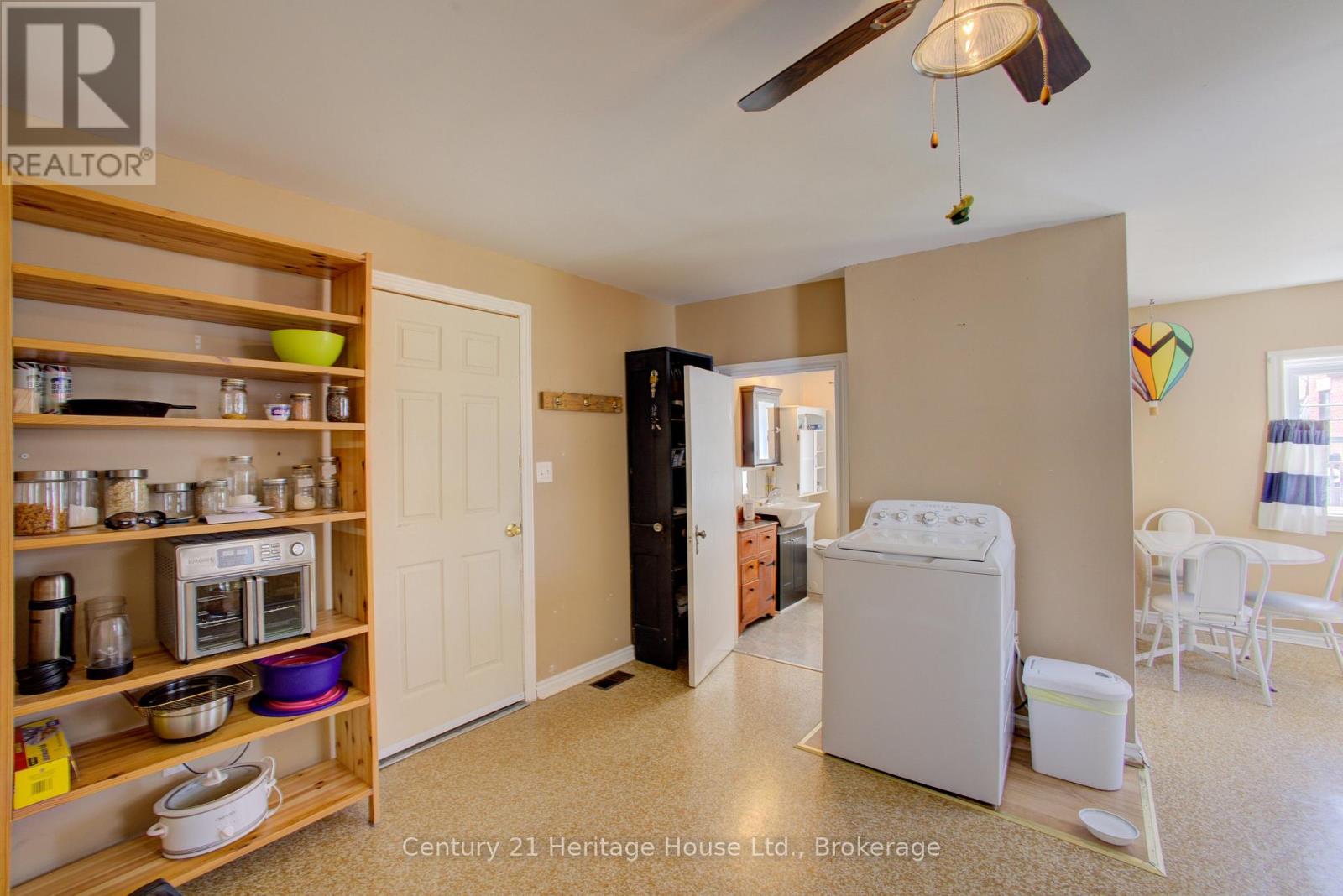 221 Lambton Street E, West Grey, Ontario  N0G 1R0 - Photo 20 - X13040940