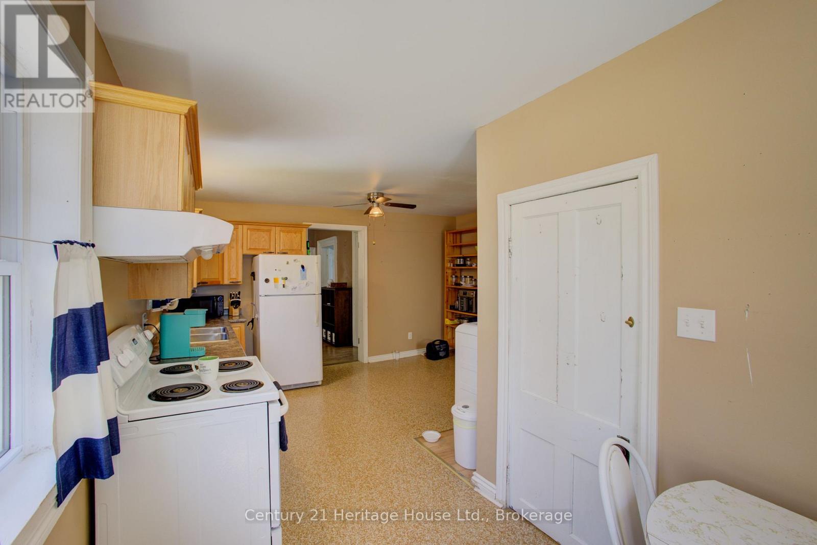 221 Lambton Street E, West Grey, Ontario  N0G 1R0 - Photo 24 - X13040940