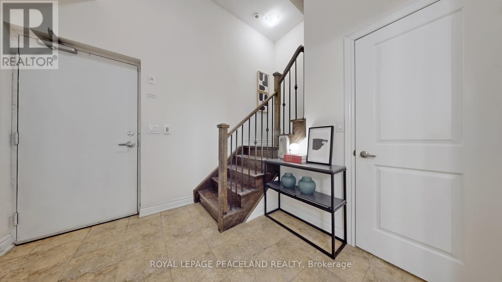 82 Hargrave Lane, Toronto, Ontario  M4N 0A4 - Photo 26 - C13040922