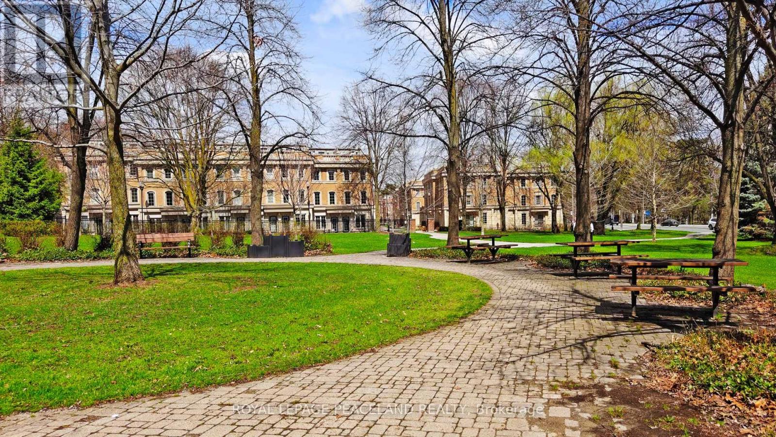 82 Hargrave Lane, Toronto, Ontario  M4N 0A4 - Photo 33 - C13040922