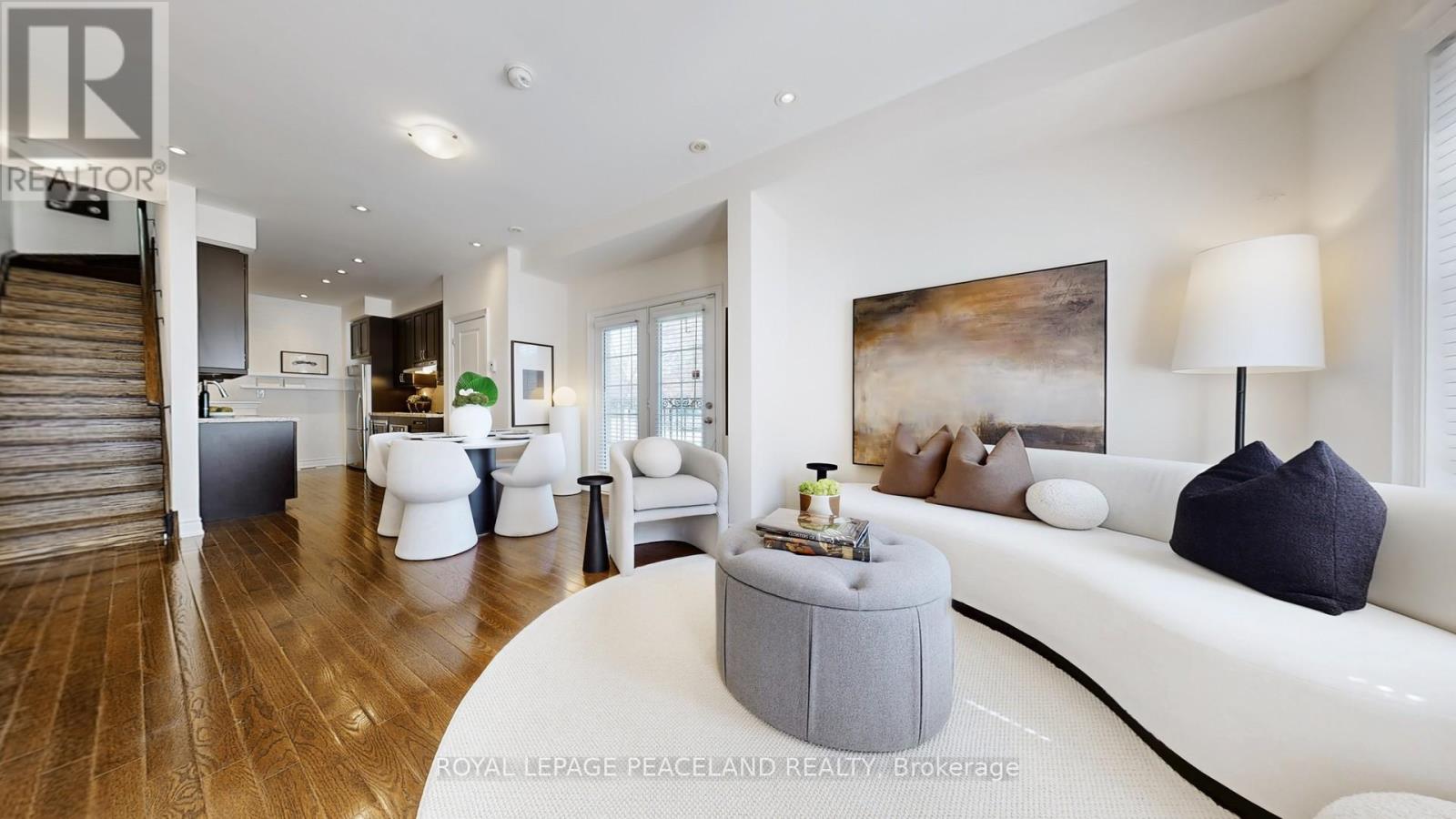 82 Hargrave Lane, Toronto, Ontario  M4N 0A4 - Photo 5 - C13040922