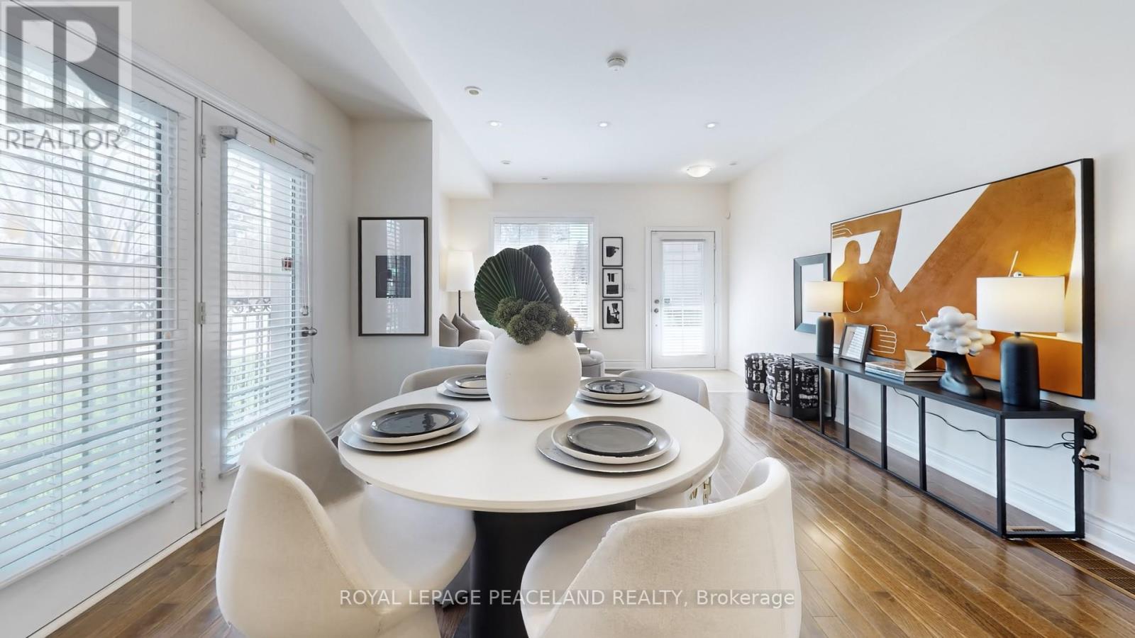 82 Hargrave Lane, Toronto, Ontario  M4N 0A4 - Photo 7 - C13040922