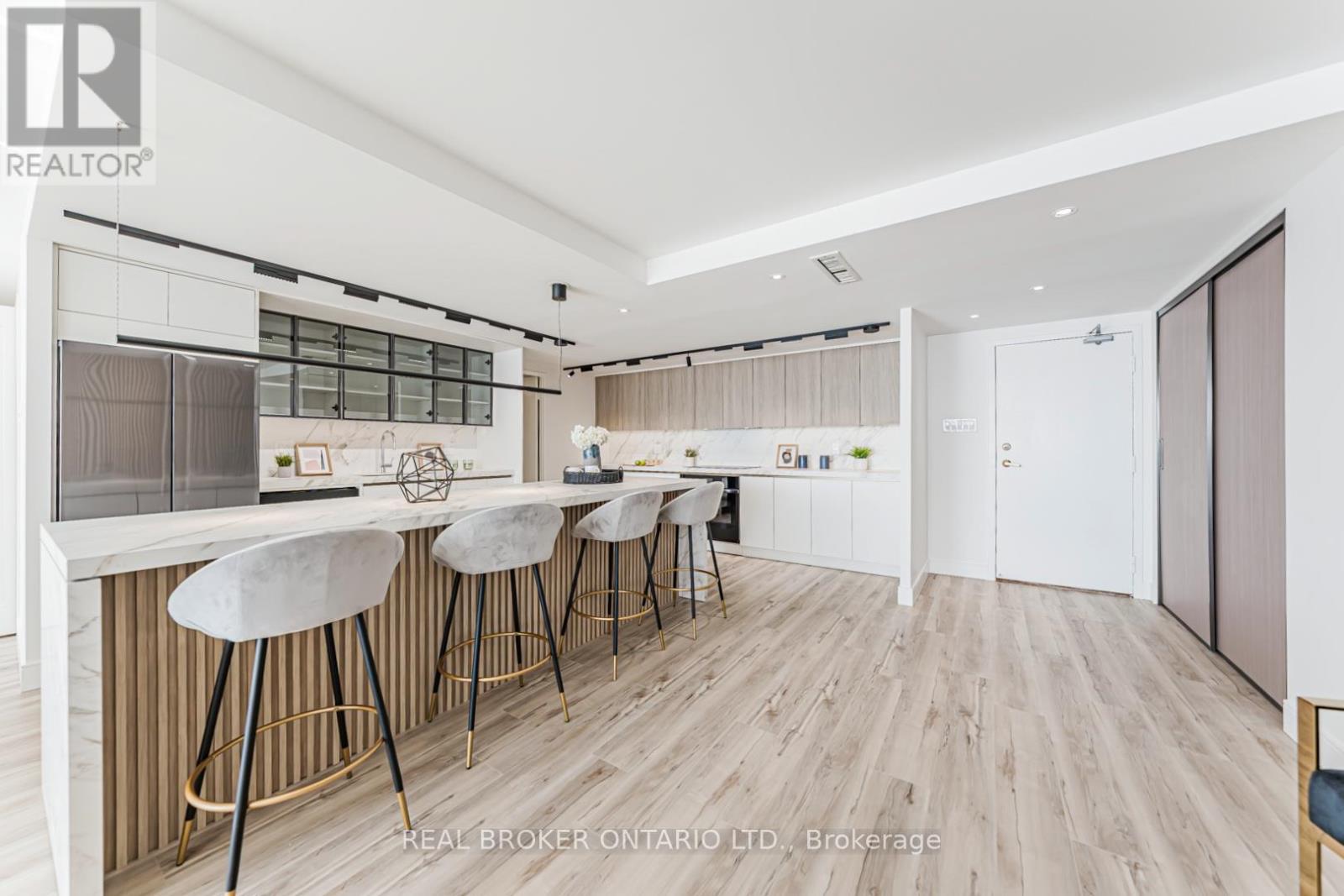 1708 - 131 Torresdale Avenue, Toronto, Ontario  M2R 3T1 - Photo 3 - C13041010