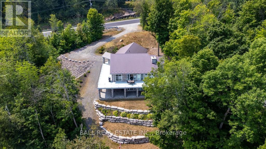 13540 Highway 35, Minden Hills, Ontario  K0M 2K0 - Photo 2 - X12904600