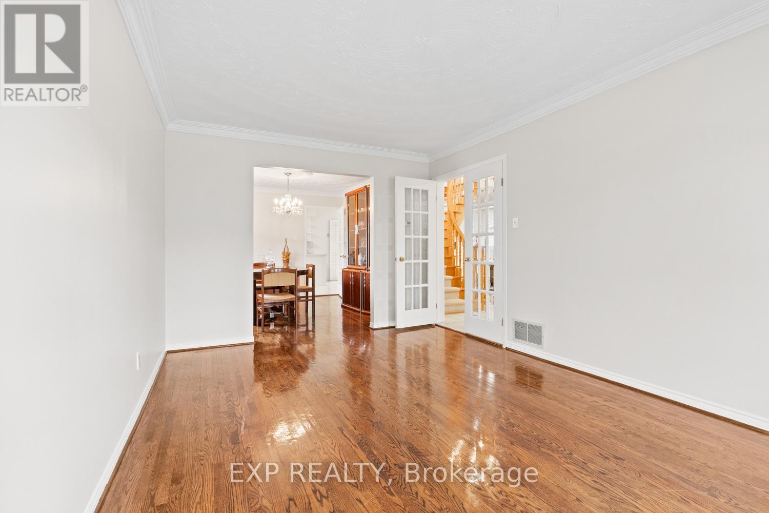 Main - 61 Dundee Crescent, Markham, Ontario  L3R 8Y9 - Photo 4 - N13028018