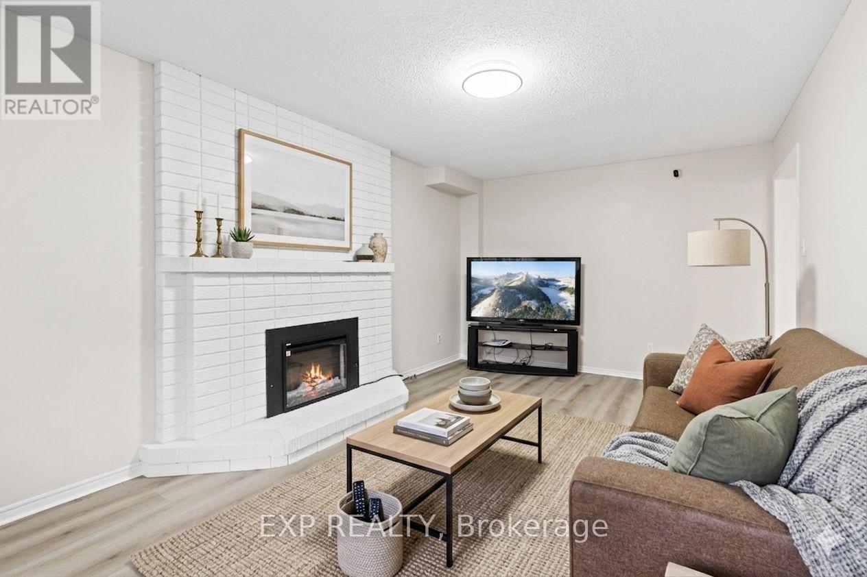 Main - 61 Dundee Crescent, Markham, Ontario  L3R 8Y9 - Photo 11 - N13028018