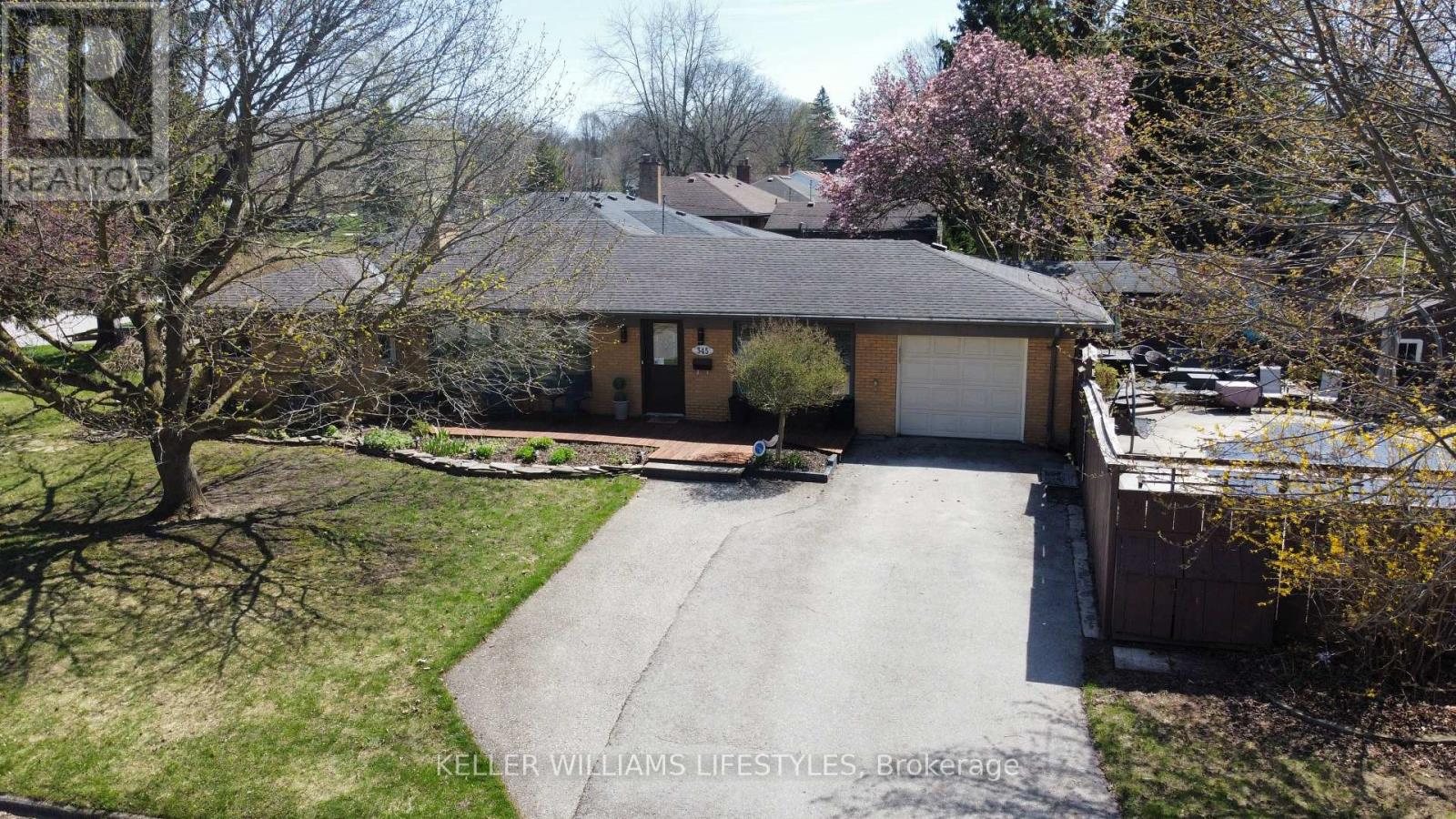 345 GLENROSE DRIVE, London South, Ontario