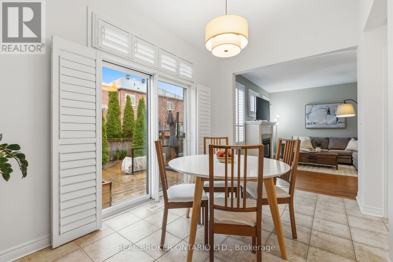 4648 Kearse Street, Burlington, Ontario  L7M 0E2 - Photo 12 - W13040512