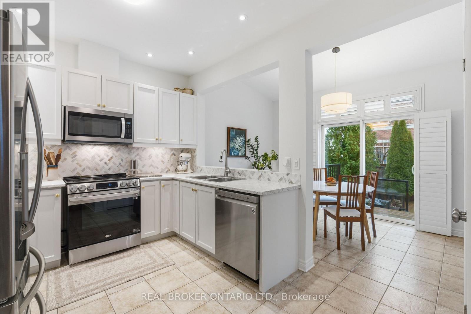 4648 Kearse Street, Burlington, Ontario  L7M 0E2 - Photo 16 - W13040512