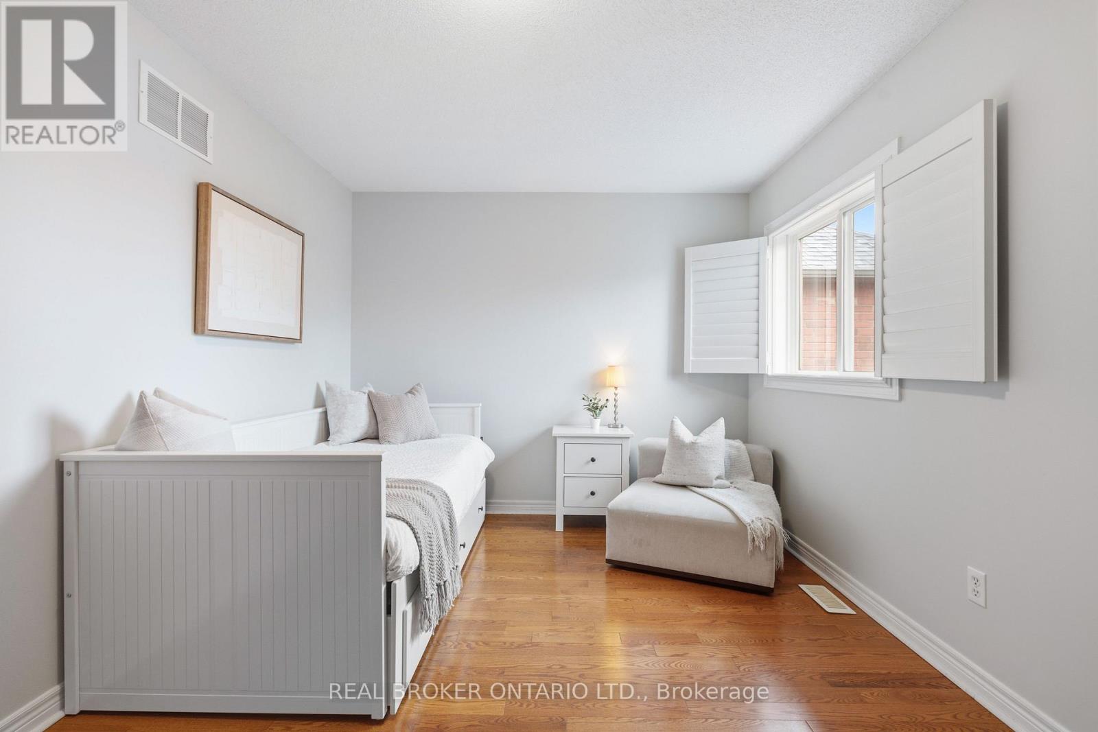 4648 Kearse Street, Burlington, Ontario  L7M 0E2 - Photo 22 - W13040512