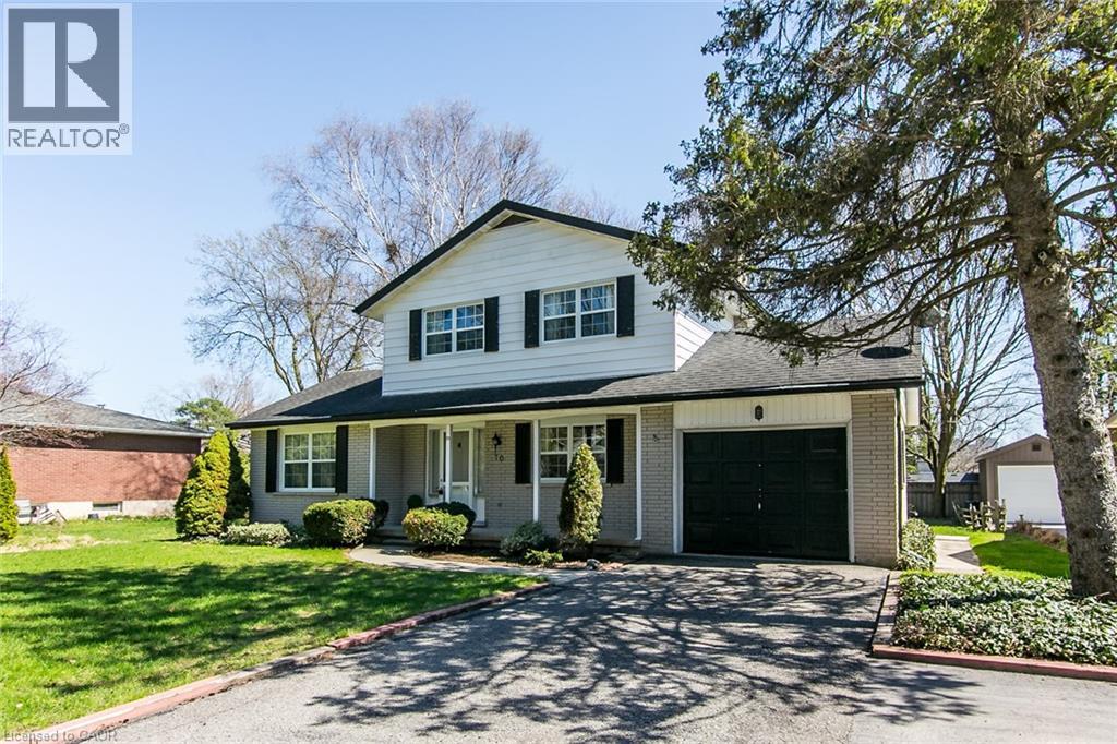 70 INWOOD Crescent, Kitchener, Ontario