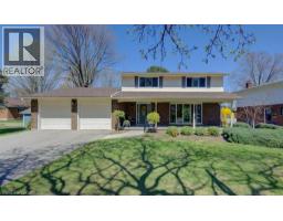 128 DALEWOOD Drive, Kitchener, Ontario