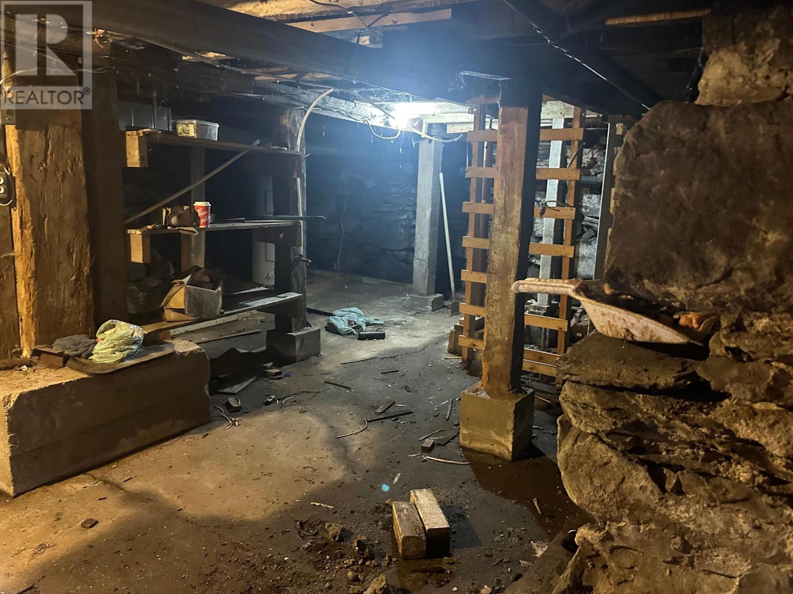 11 Kirk Street, Yarmouth, Nova Scotia  B5A 1S6 - Photo 39 - 202603541