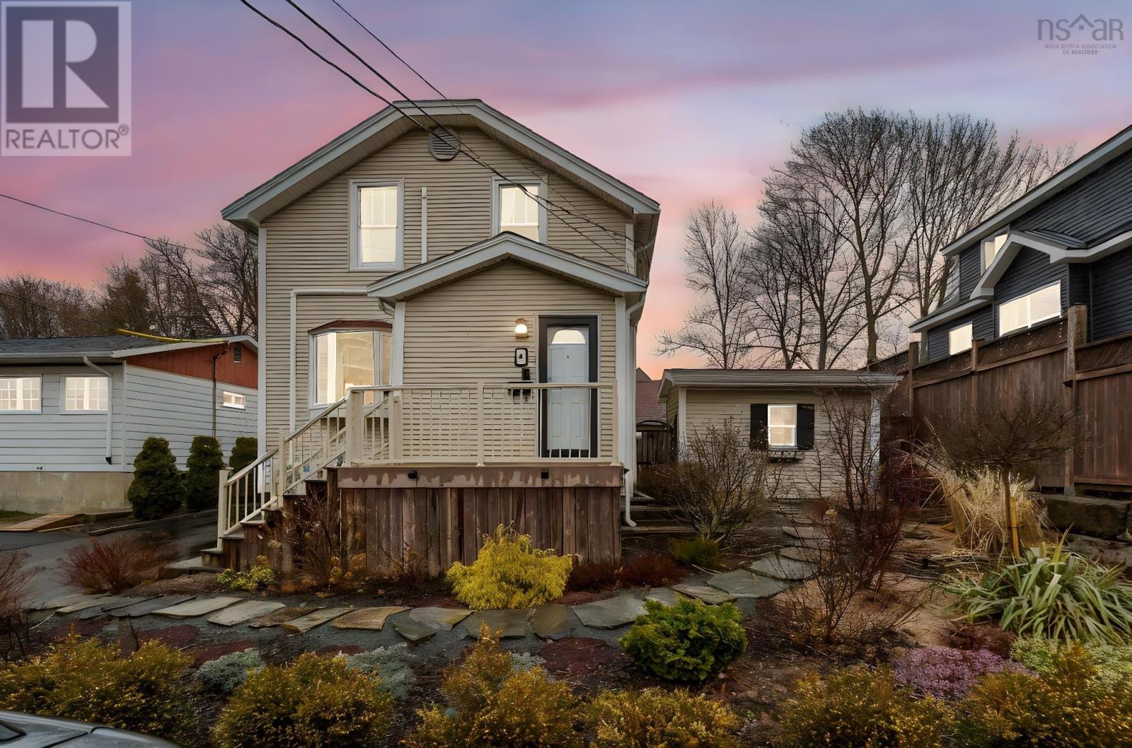 8 Eaton Avenue, Dartmouth, Nova Scotia