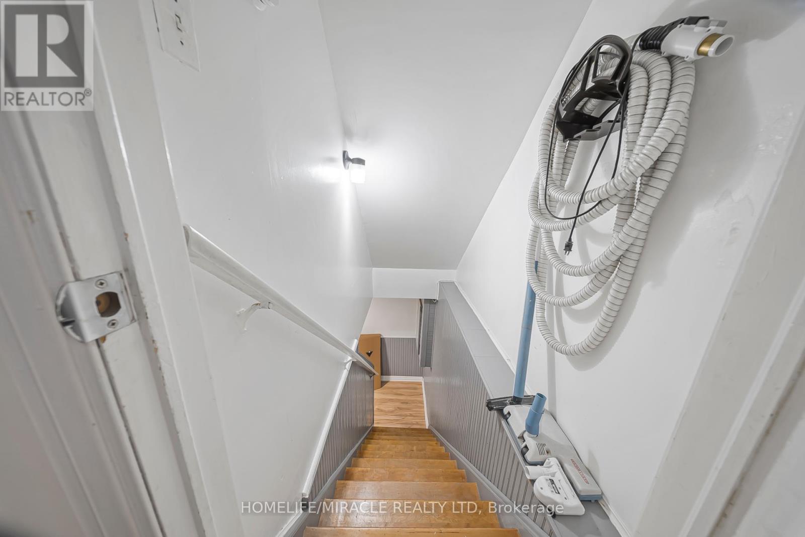 469 Old Newbury Lane, Cambridge, Ontario  N3H 5P5 - Photo 33 - X12939918