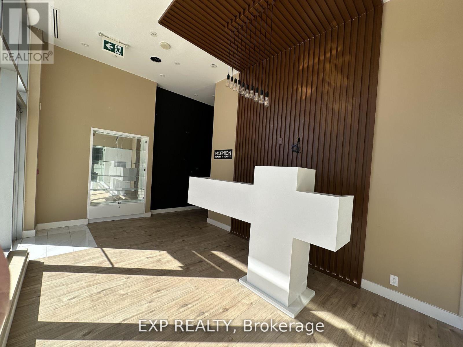 105 - 7191 Yonge Street, Markham, Ontario  L3T 2A9 - Photo 3 - N13040676