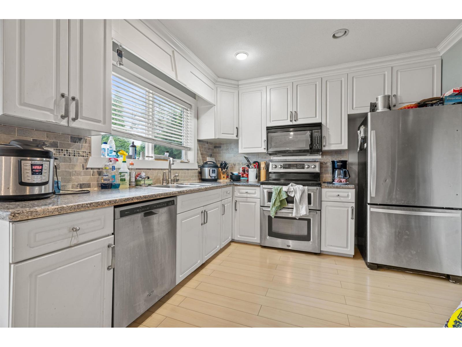 9716 Corbould Street, Chilliwack Proper West, Chilliwack, British Columbia  V2P 4B5 - Photo 8 - R3114634