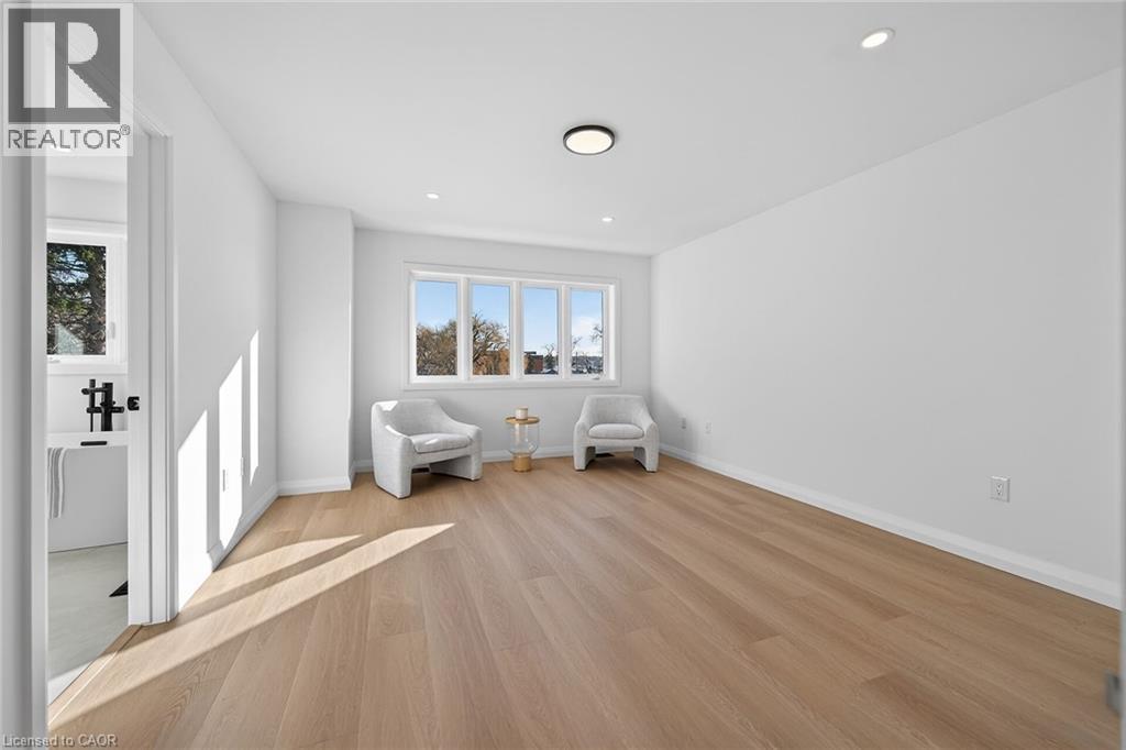 29 Kingfisher Drive, Hamilton, Ontario  L9A 5A4 - Photo 27 - 40690071