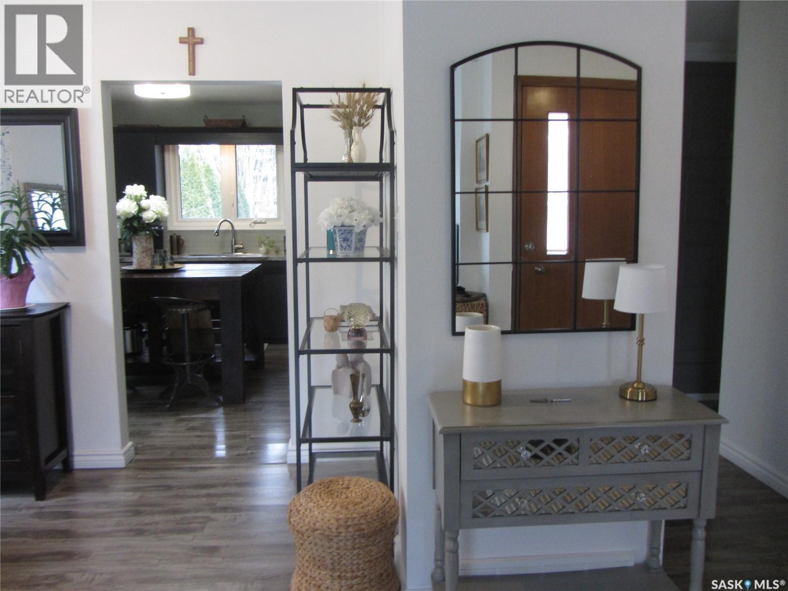 1802 Arlington Avenue, Saskatoon, Saskatchewan  S7H 2Y7 - Photo 3 - SK033773