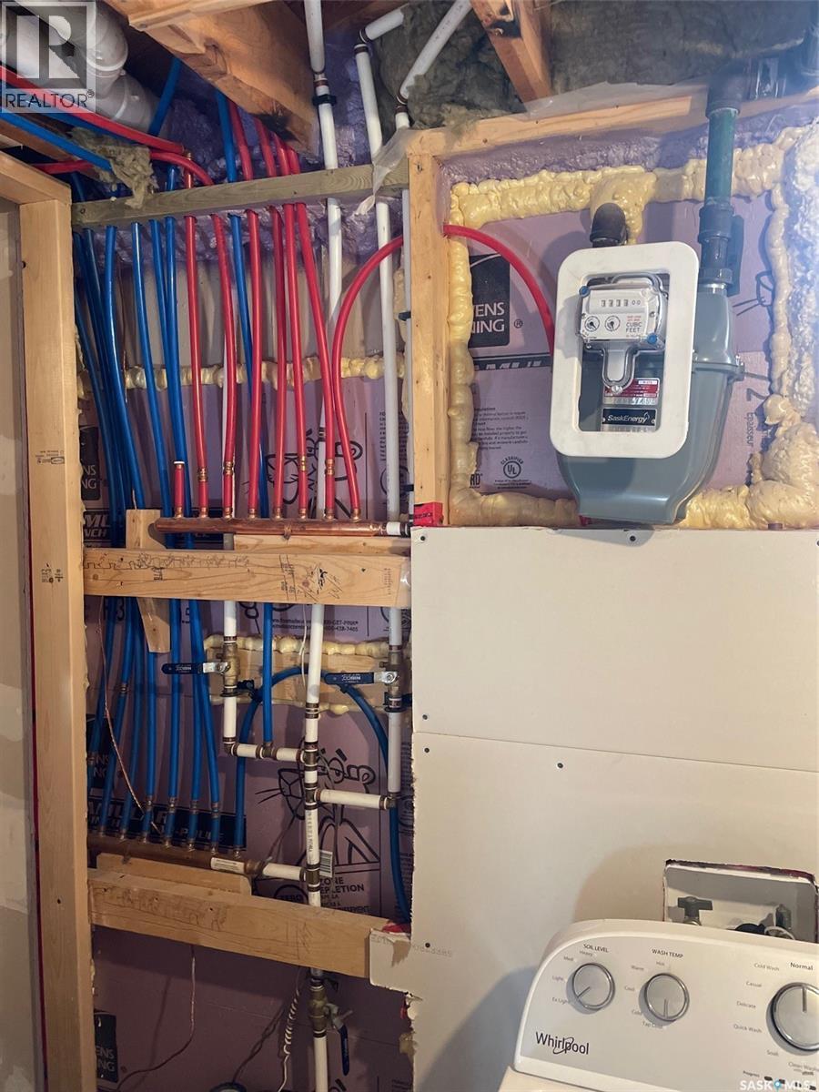 1802 Arlington Avenue, Saskatoon, Saskatchewan  S7H 2Y7 - Photo 38 - SK033773