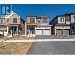 105 BEARBERRY ROAD, Springwater, Ontario