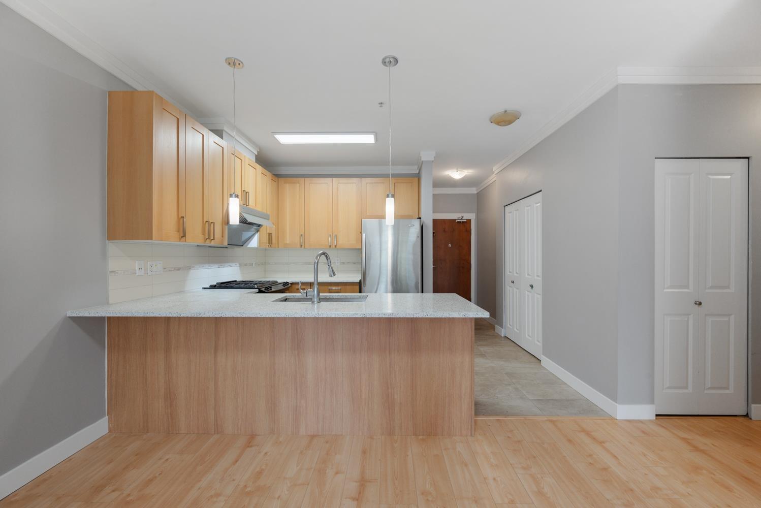 107 15918 26 Avenue, Surrey, British Columbia  V3Z 5K3 - Photo 4 - R3114743