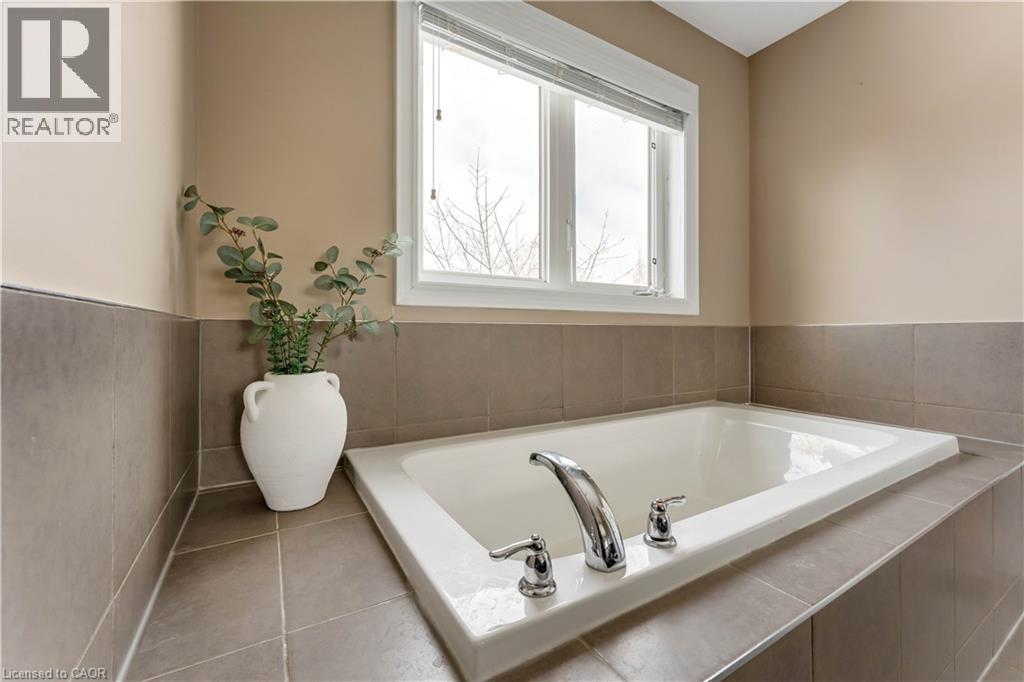 145 Redtail Street, Kitchener, Ontario  N2K 4J5 - Photo 25 - 40822760