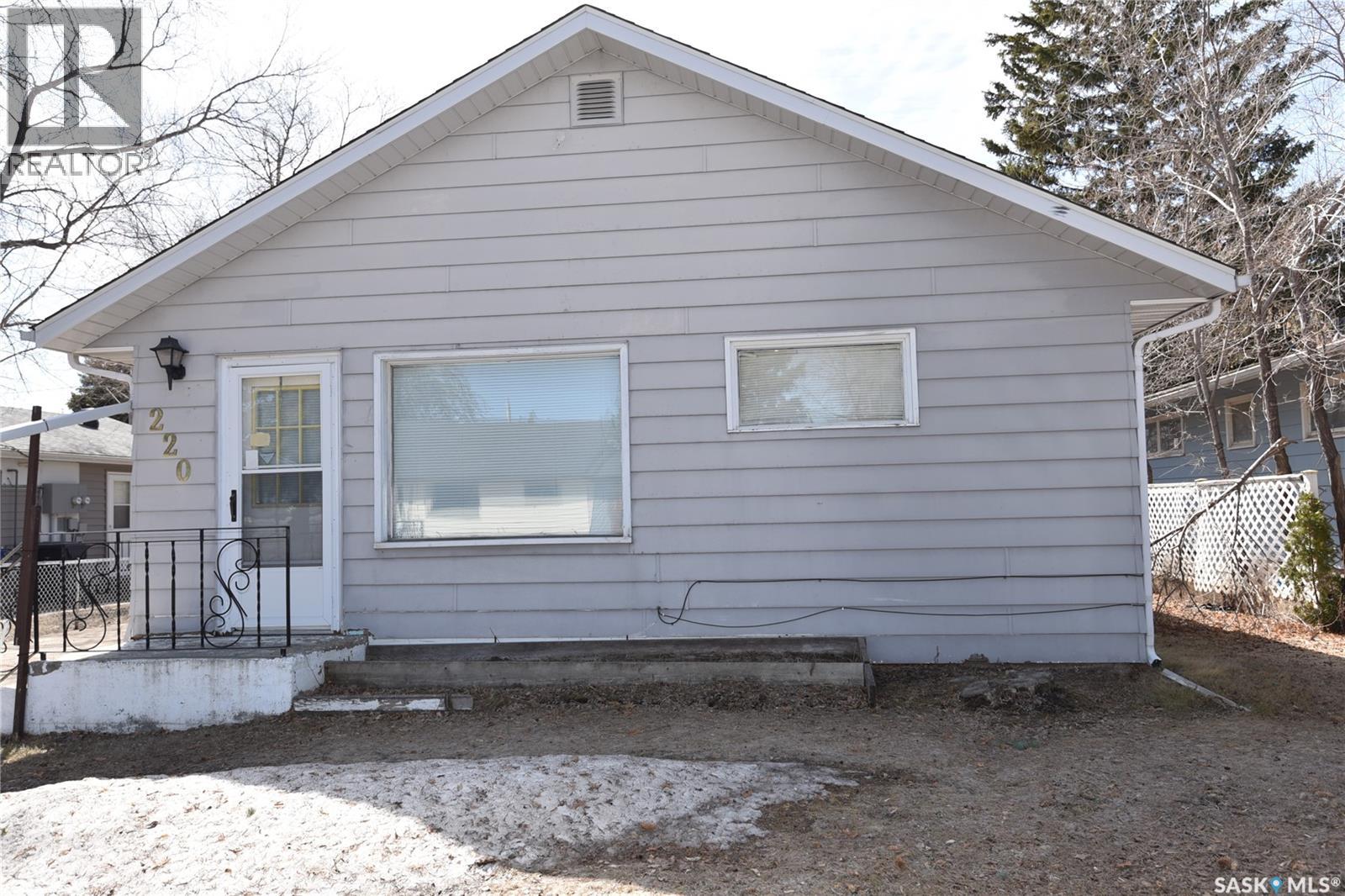 220 2nd STREET E, Nipawin, Saskatchewan