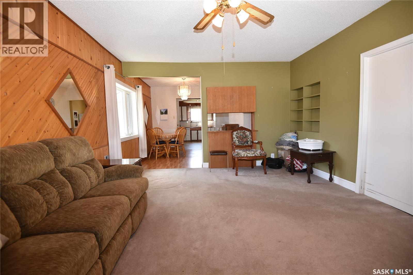 220 2nd Street E, Nipawin, Saskatchewan  S0E 1E0 - Photo 10 - SK033869