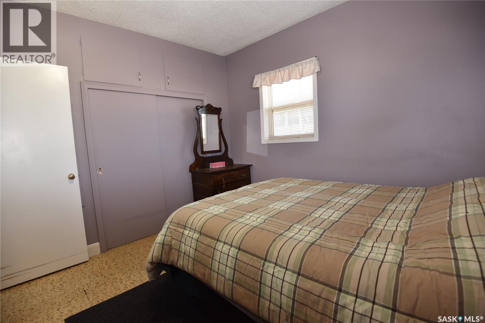 220 2nd Street E, Nipawin, Saskatchewan  S0E 1E0 - Photo 12 - SK033869