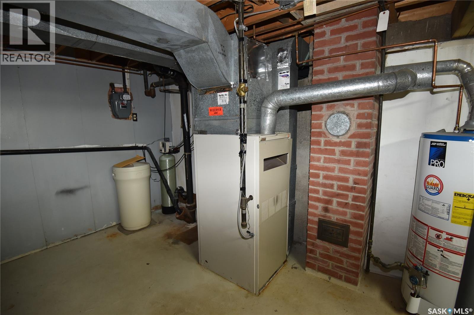 220 2nd Street E, Nipawin, Saskatchewan  S0E 1E0 - Photo 22 - SK033869