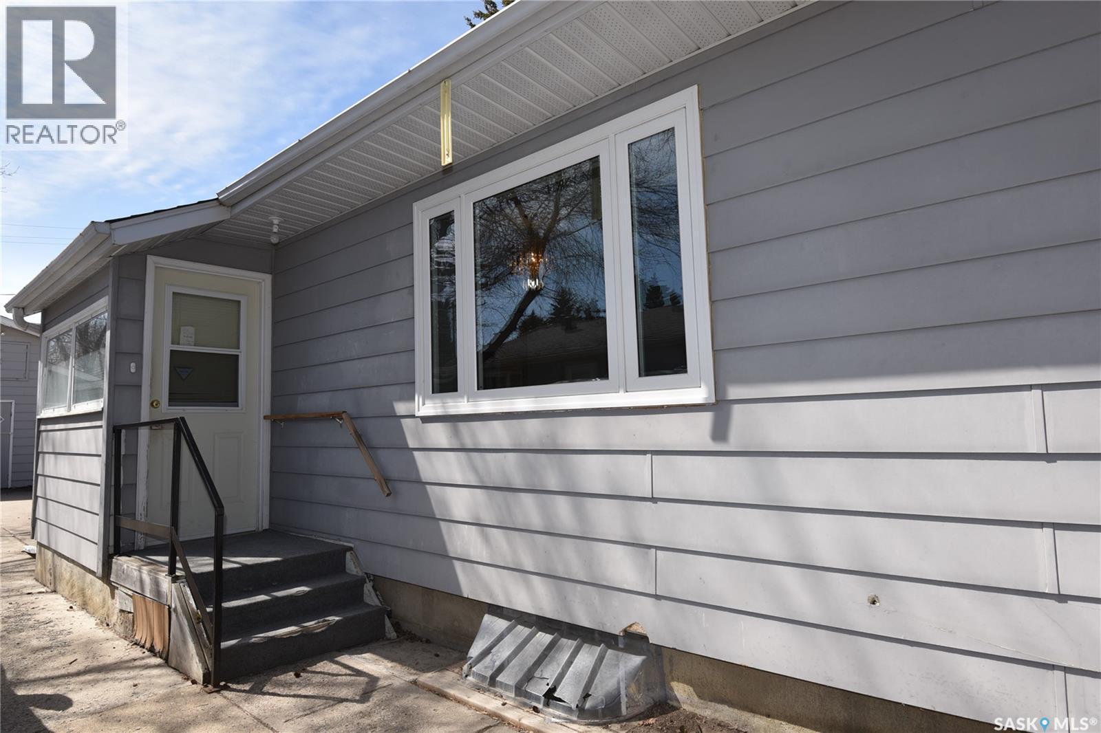 220 2nd Street E, Nipawin, Saskatchewan  S0E 1E0 - Photo 24 - SK033869