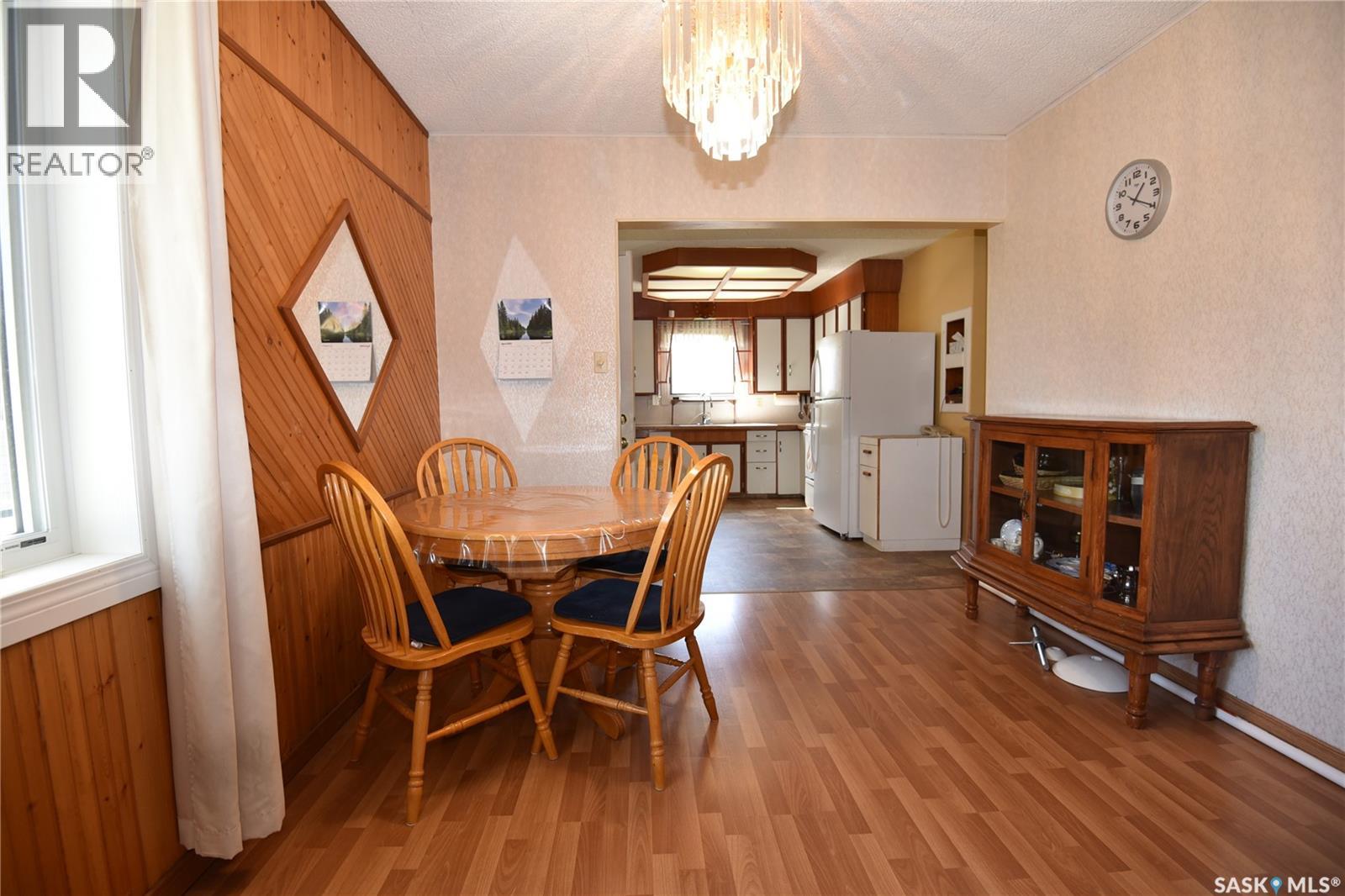 220 2nd Street E, Nipawin, Saskatchewan  S0E 1E0 - Photo 7 - SK033869