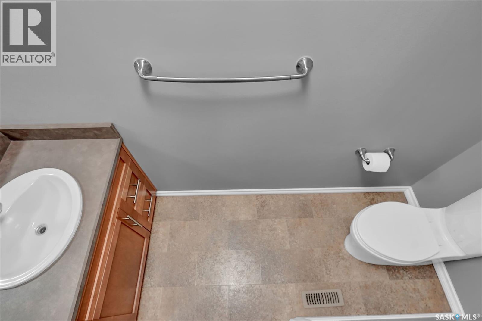 4217 Preston Crescent, Regina, Saskatchewan  S4X 0C6 - Photo 13 - SK033868