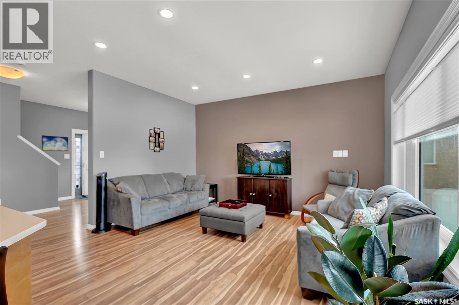 4217 Preston Crescent, Regina, Saskatchewan  S4X 0C6 - Photo 6 - SK033868