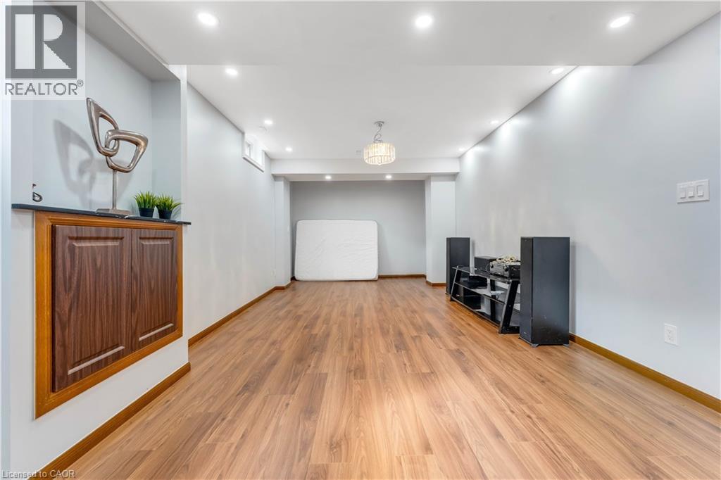 145 Redtail Street, Kitchener, Ontario  N2K 4J5 - Photo 35 - 40822760