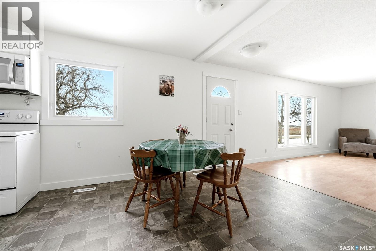 112 1st Avenue, Edenwold, Saskatchewan  S0G 1K0 - Photo 10 - SK033825