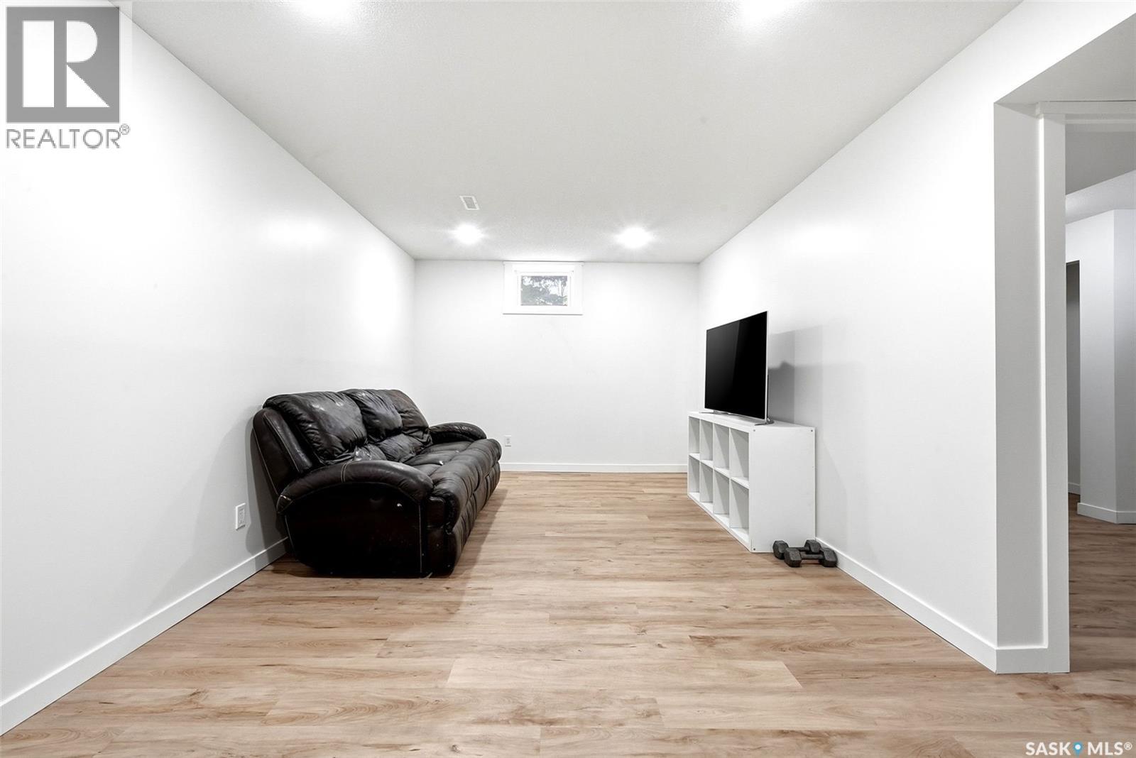 112 1st Avenue, Edenwold, Saskatchewan  S0G 1K0 - Photo 20 - SK033825