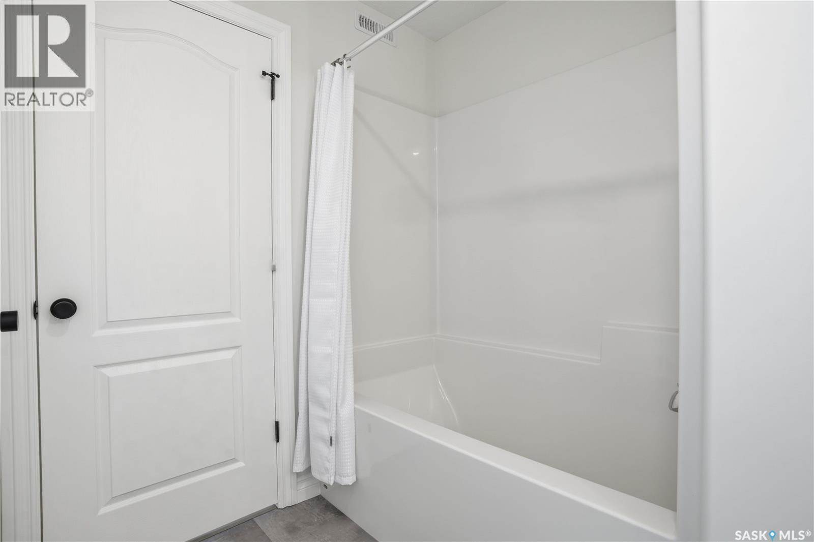 3144 Copeland Road, Regina, Saskatchewan  S4V 3R9 - Photo 39 - SK033769