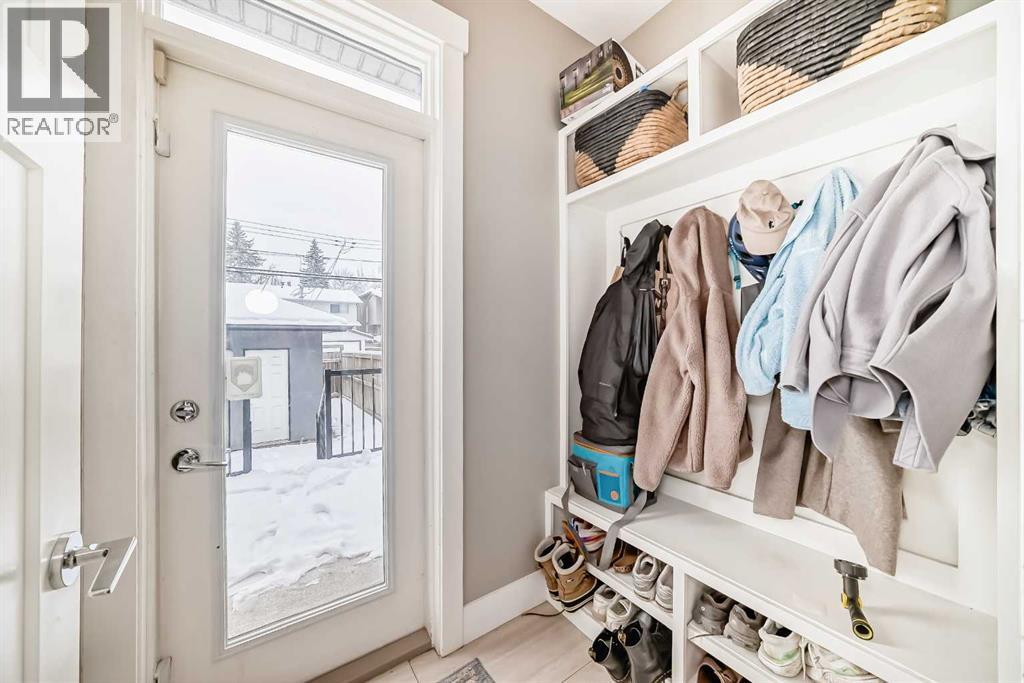 2117 51 Avenue SW, Calgary, Alberta  T3E 1J8 - Photo 16 - A2297431